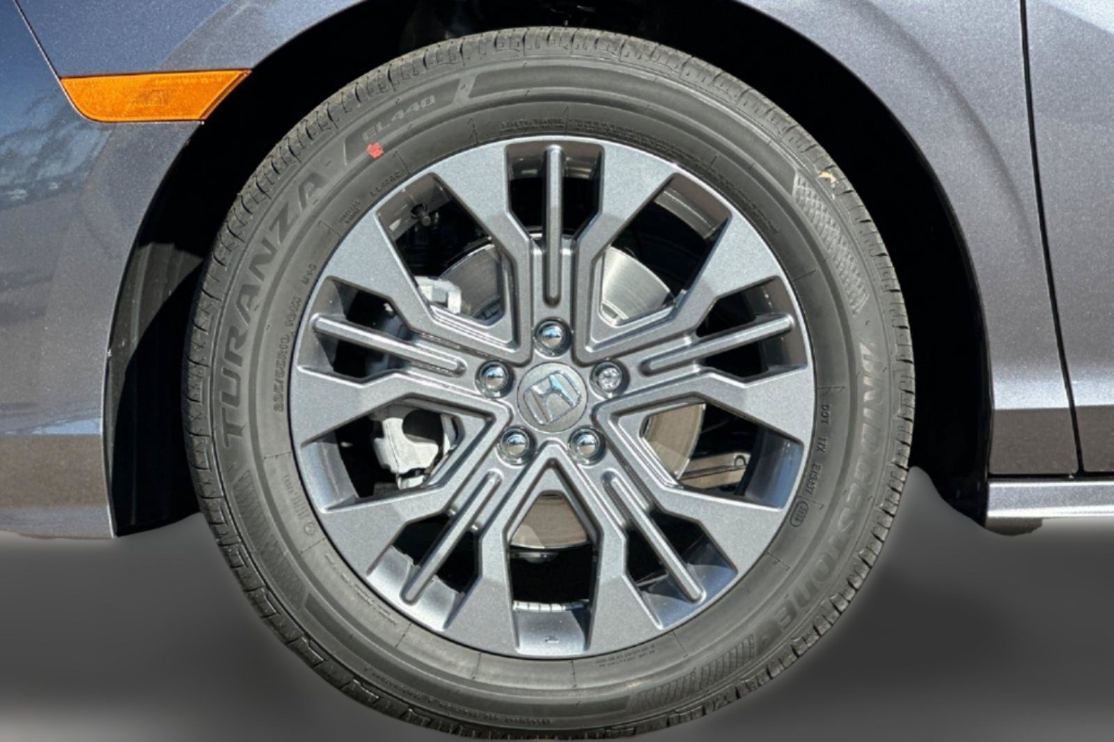 New 2027 Honda Odyssey Touring image 12