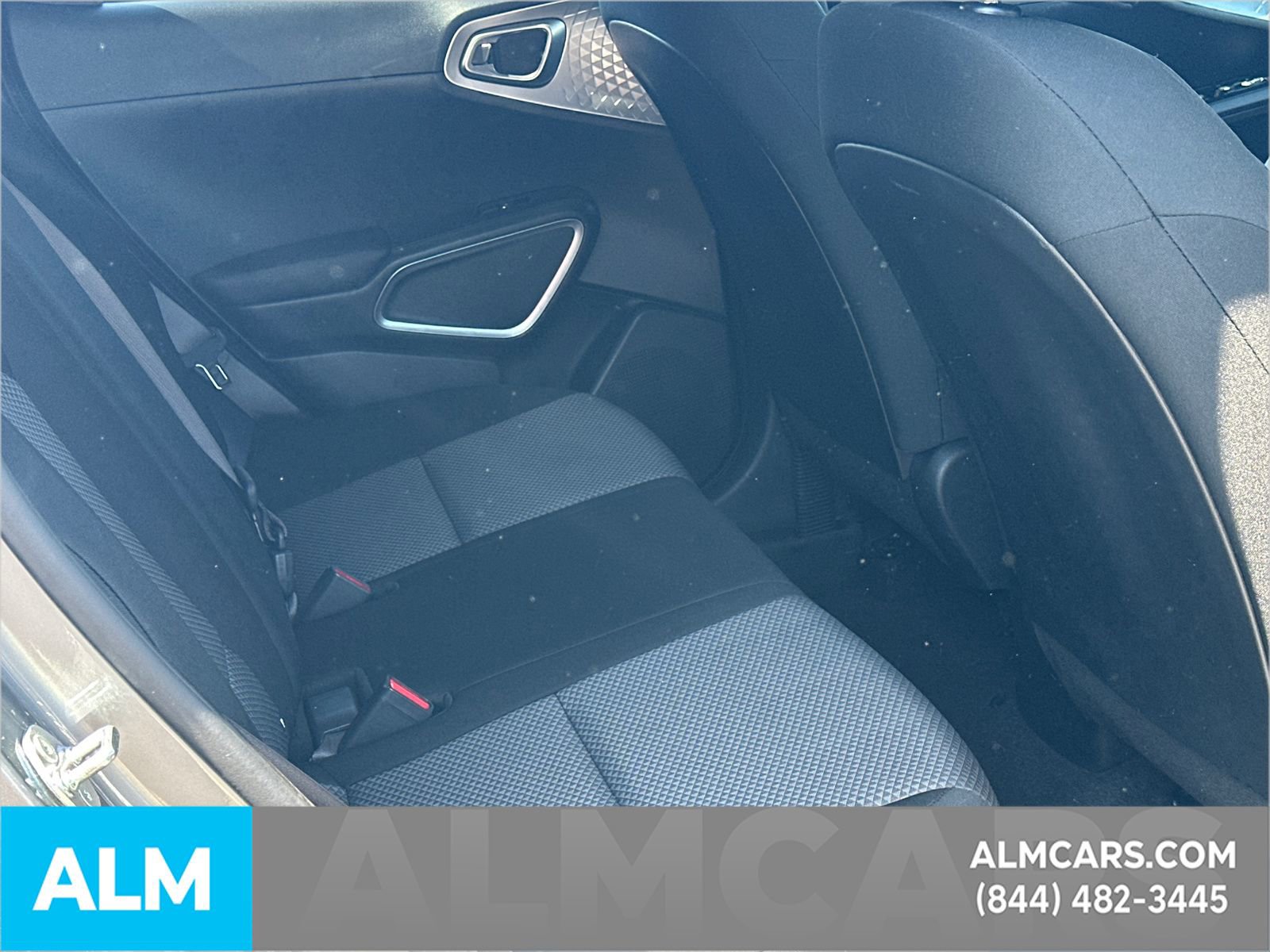 Used 2025 Kia Soul LX w/ LX Technology Package image 34