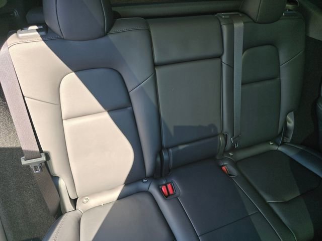 Used 2024 Tesla Model Y Long Range image 30