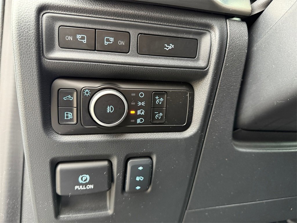 Certified 2023 Ford F150 Lariat w/ Equipment Group 502A High image 16