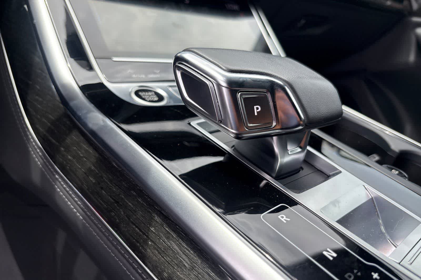 Used 2023 Audi Q8 Prestige w/ Prestige Package AWD/4WD image 22