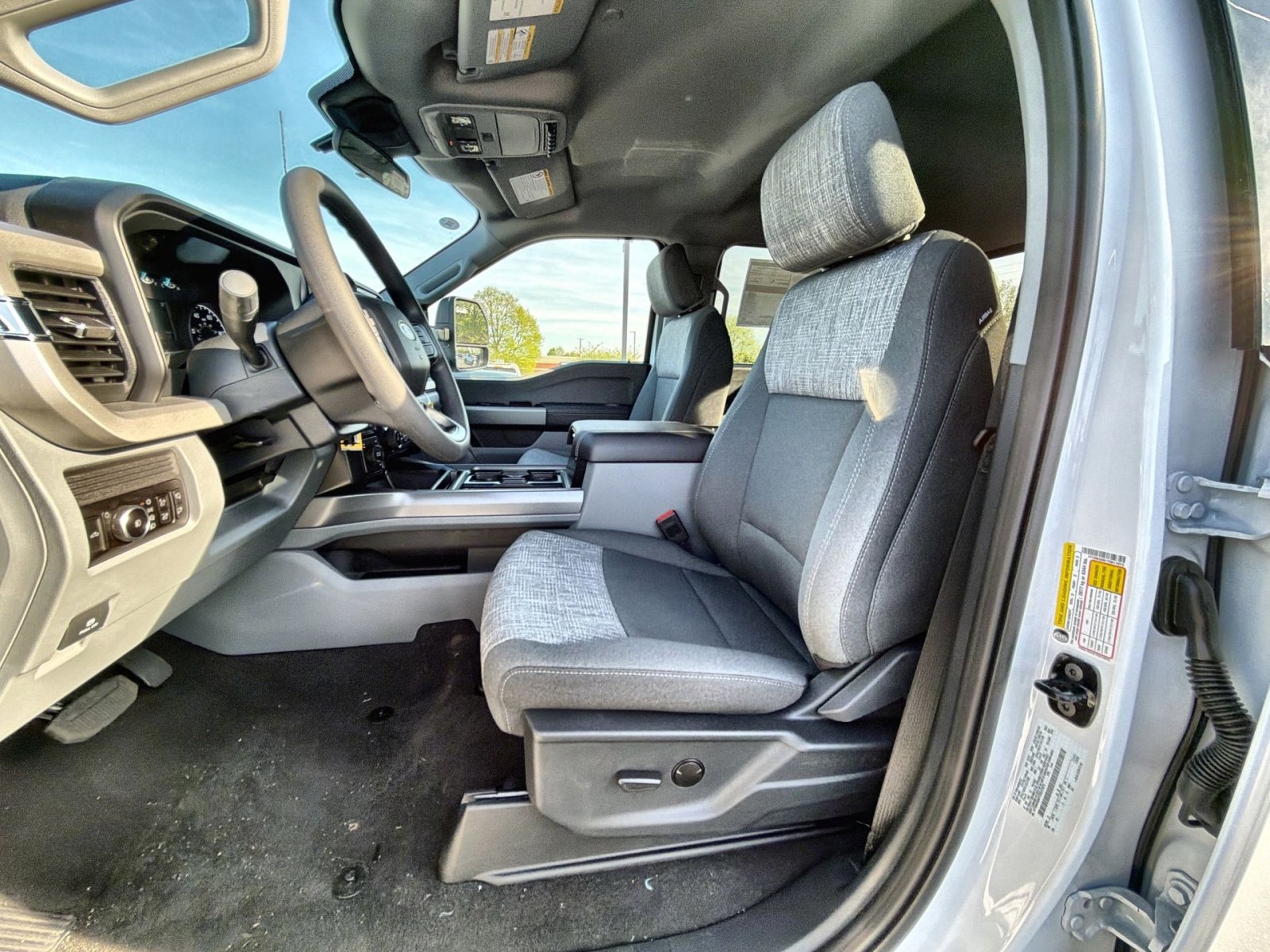 New 2026 Ford F350 XLT w/ 360-Degree Camera Package image 25