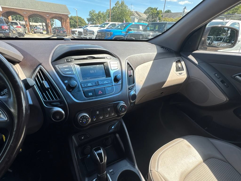 Used 2014 Hyundai Tucson SE FWD image 15