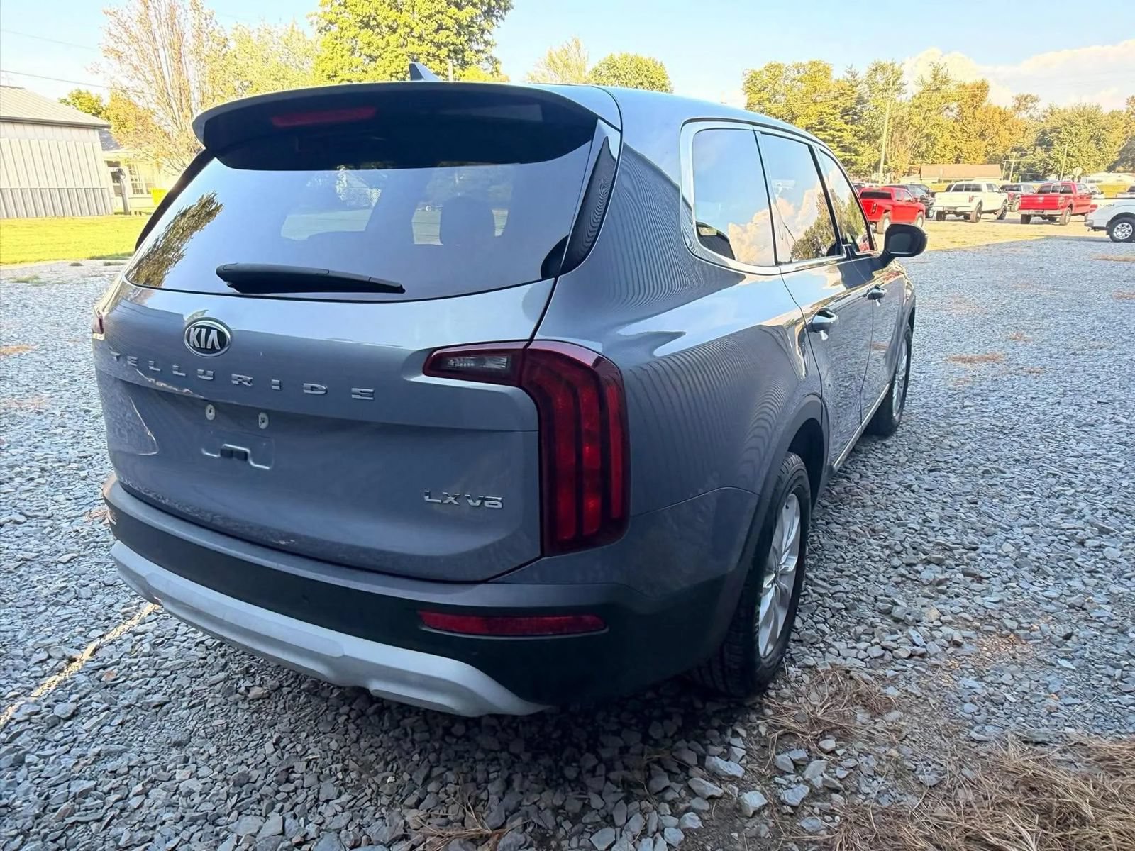 Used 2021 Kia Telluride LX FWD image 5