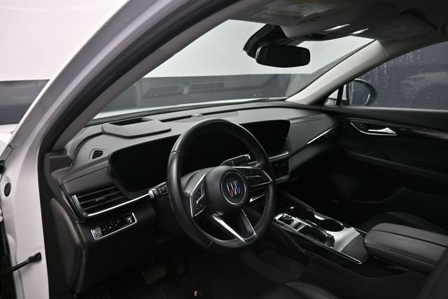 Used 2024 Buick Envision Preferred AWD/4WD image 15