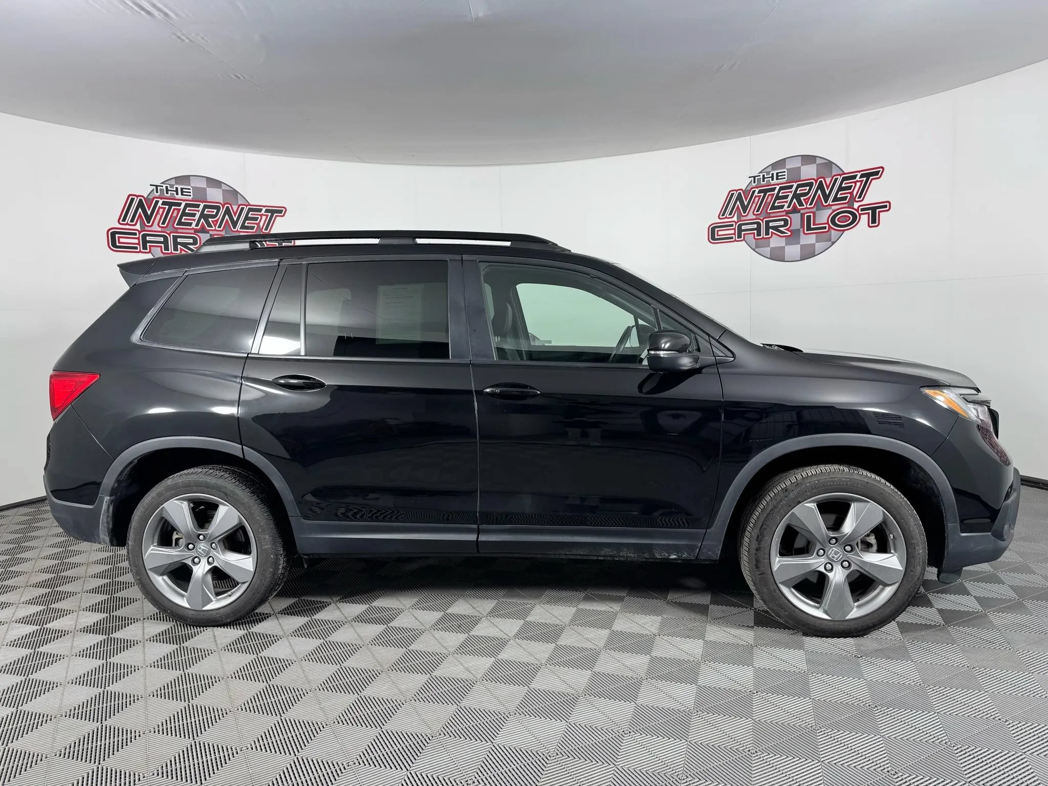 Used 2021 Honda Passport Touring image 8