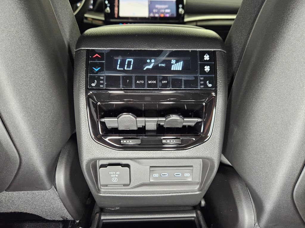 New 2026 Jeep Grand Cherokee L Limited AWD/4WD image 12
