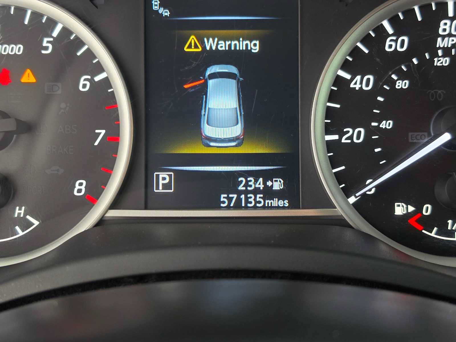 Used 2017 Nissan Sentra SV w/ Driver's Assist Package FWD image 24