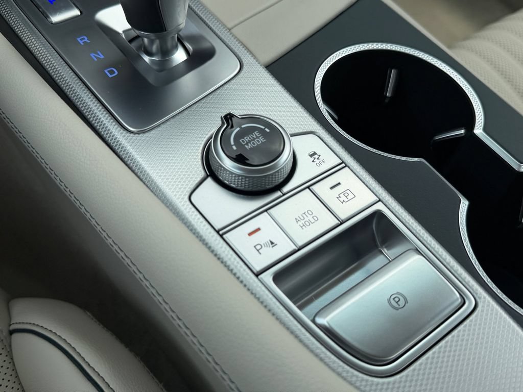 New 2026 Genesis G70 2.5T Prestige AWD/4WD image 24