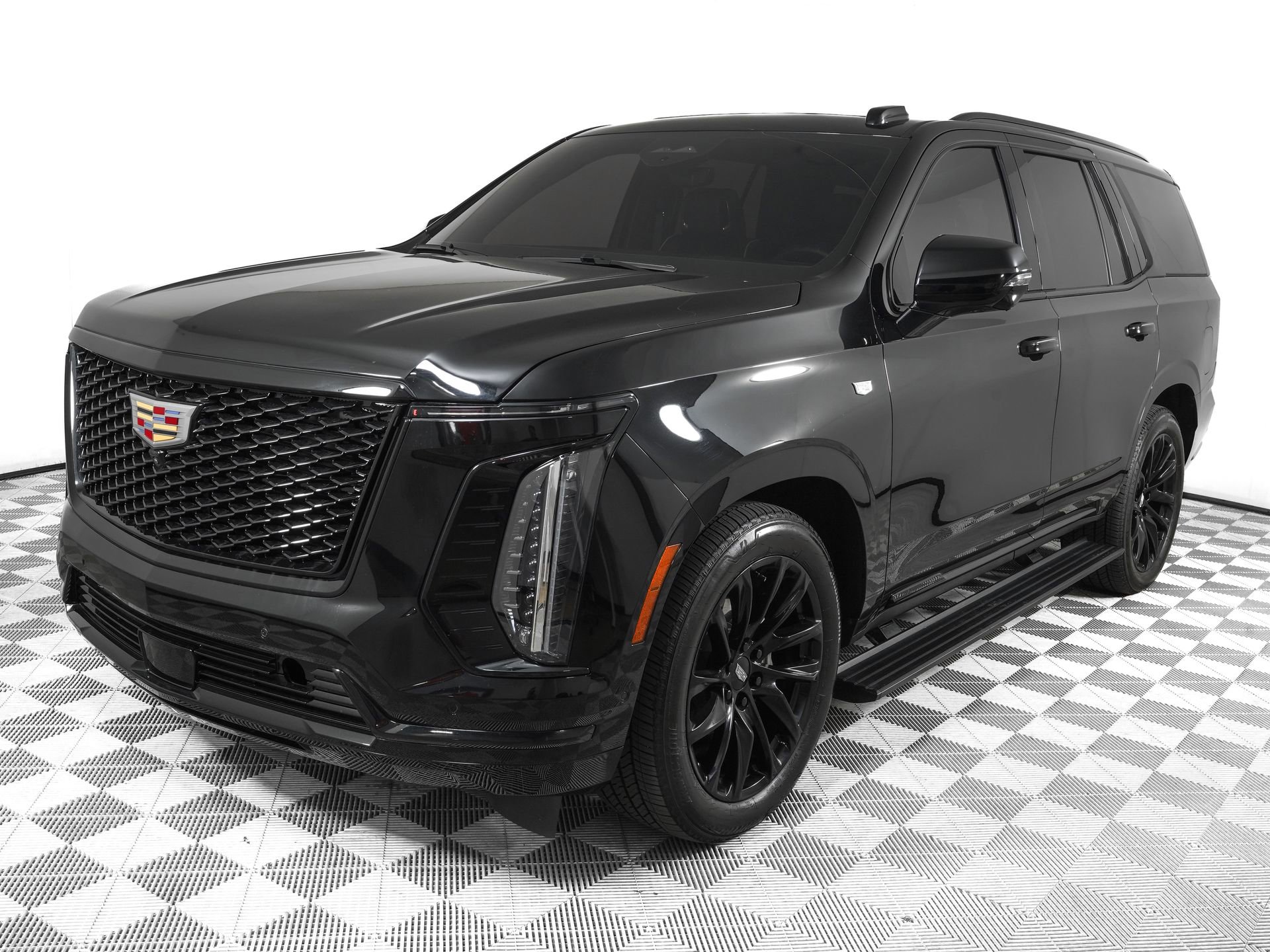 Used 2025 Cadillac Escalade Sport w/ Touring Package AWD/4WD image 8