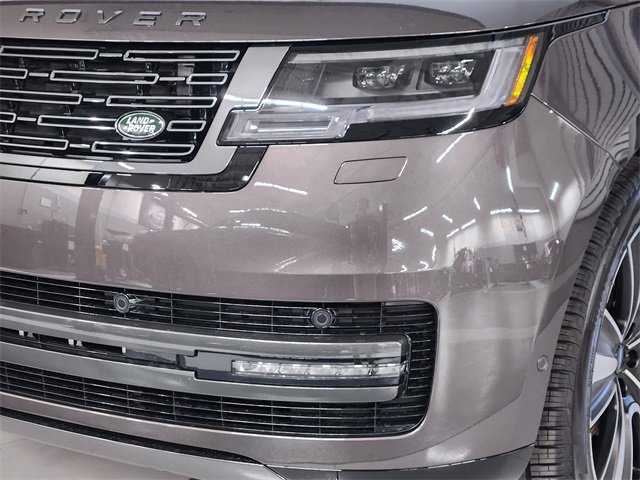New 2026 Land Rover Range Rover SE image 12