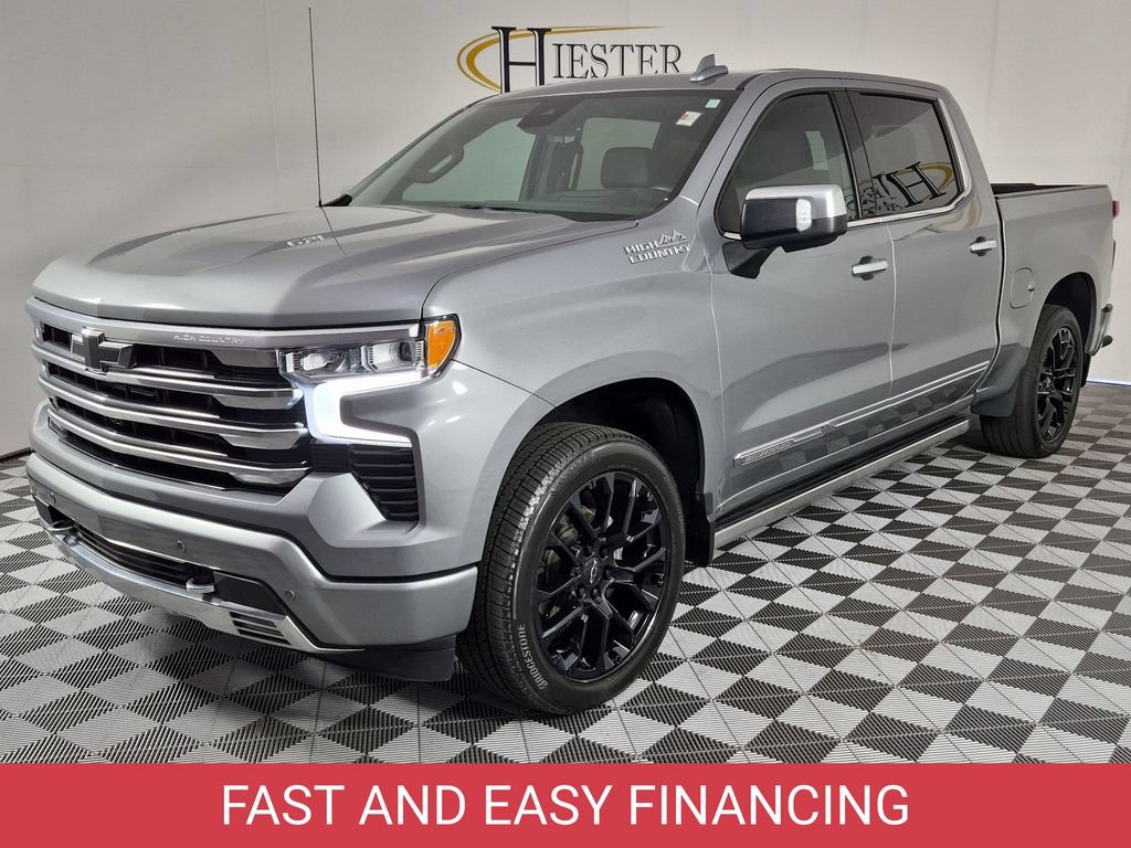 Used 2025 Chevrolet Silverado 1500 High Country AWD/4WD image 8