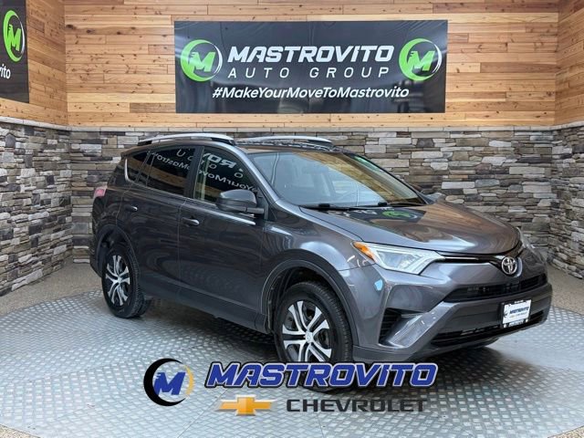 Used 2016 Toyota RAV4 LE AWD/4WD image 1