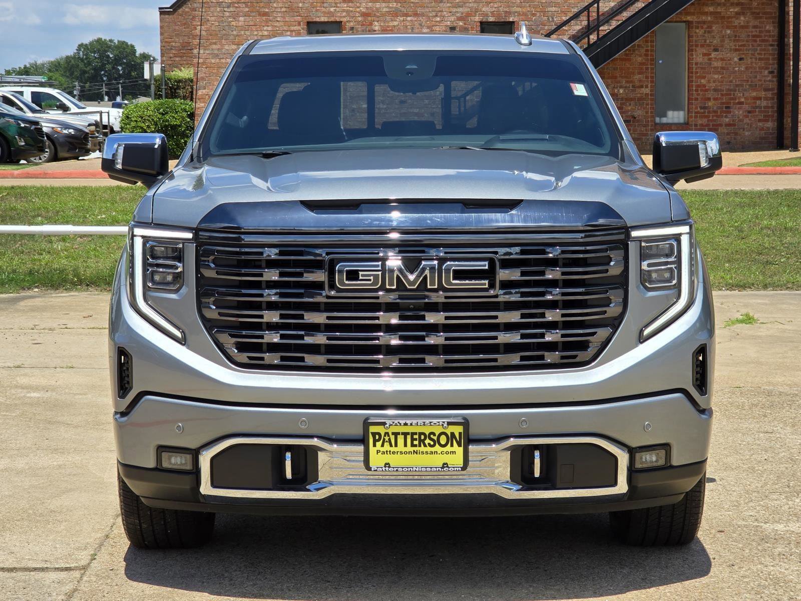 Used 2024 GMC Sierra 1500 Denali Ultimate AWD/4WD image 2