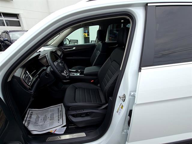 New 2026 Volkswagen Atlas SEL image 5