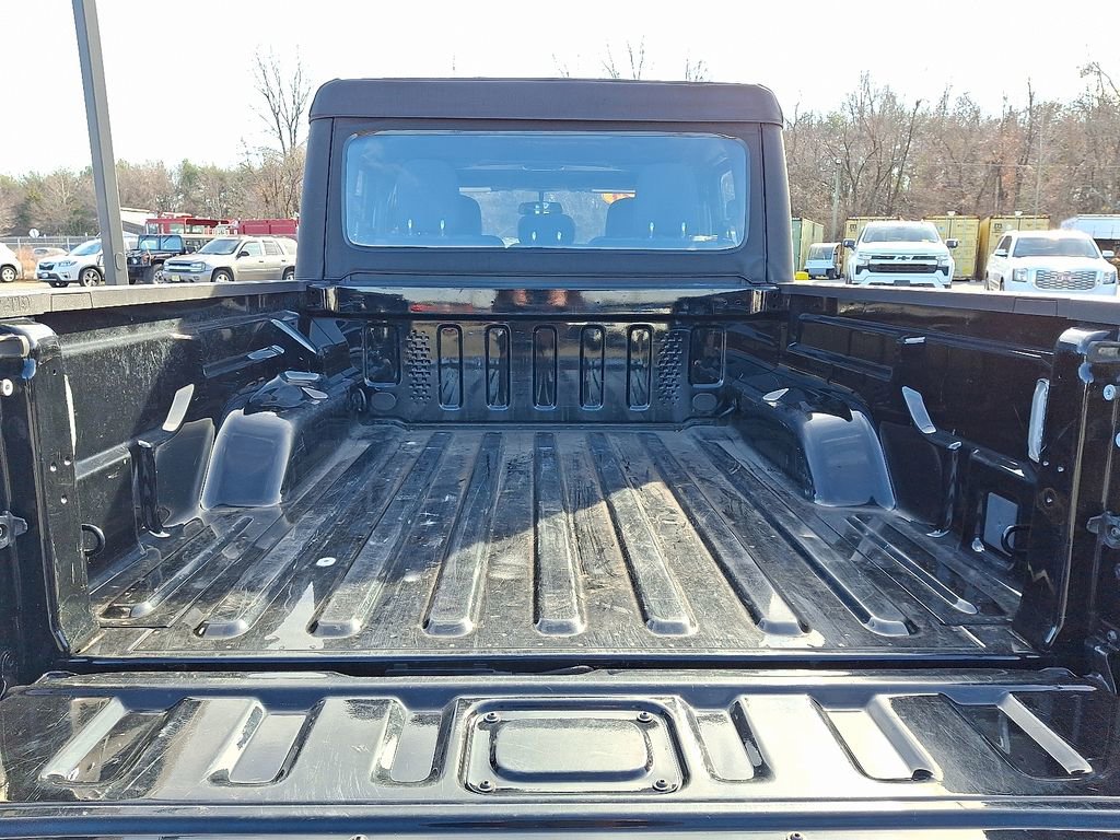 Certified 2021 Jeep Gladiator Sport image 31