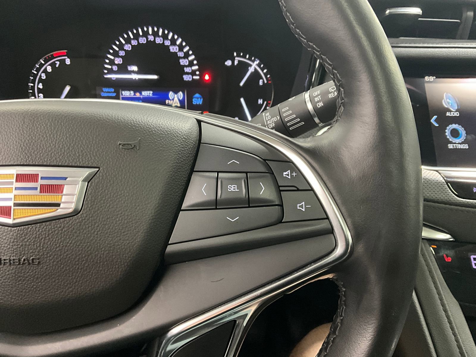 Used 2019 Cadillac XT5 Luxury image 19