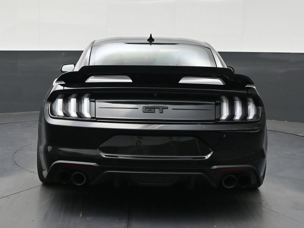 Used 2021 Ford Mustang GT Premium w/ GT Performance Package RWD image 4