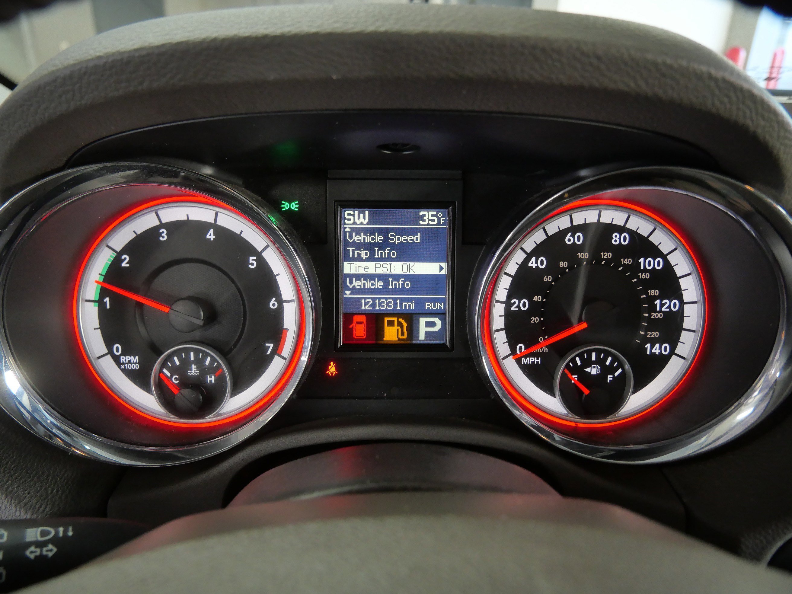 Used 2013 Dodge Durango Crew w/ Crew Convenience Group image 21