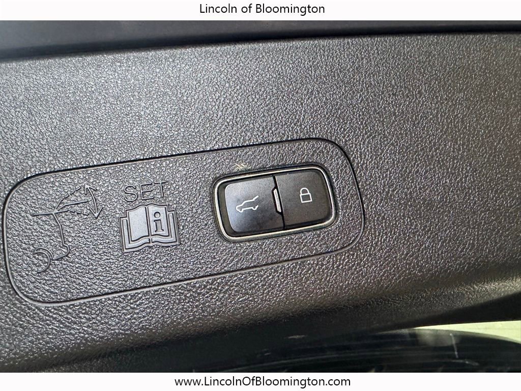 Used 2021 Lincoln Aviator Reserve w/ Equipment Group 202A AWD/4WD image 33