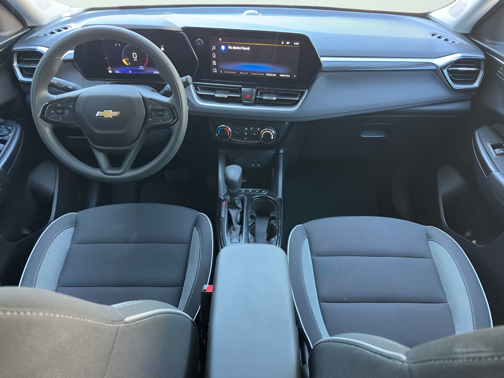 Used 2025 Chevrolet TrailBlazer LT FWD image 30