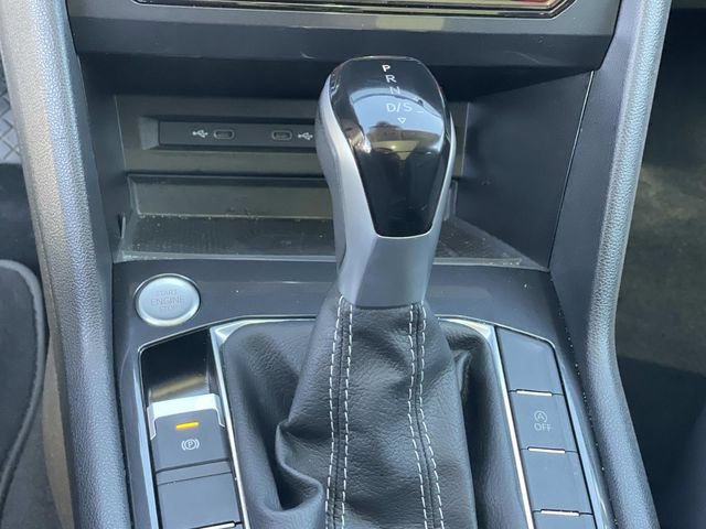 Certified 2023 Volkswagen Tiguan SE w/ Panoramic Sunroof Package FWD image 17