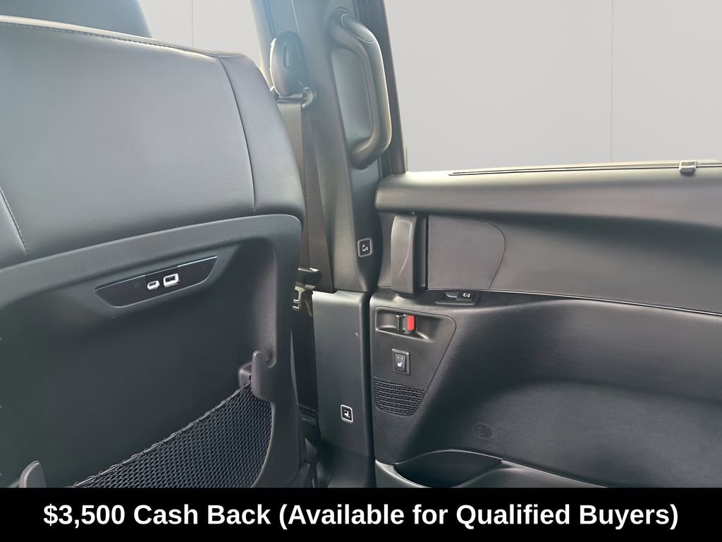 New 2026 Chrysler Pacifica Limited w/ S Appearance Package FWD image 23