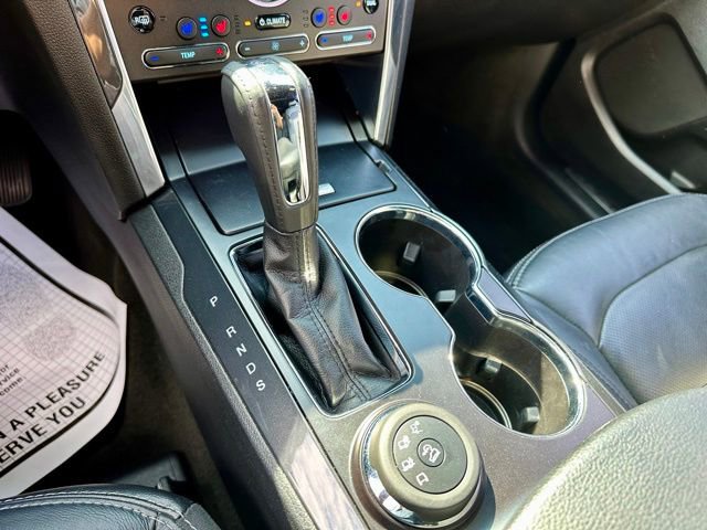 Used 2017 Ford Explorer Limited w/ Equipment Group 301A AWD/4WD image 32