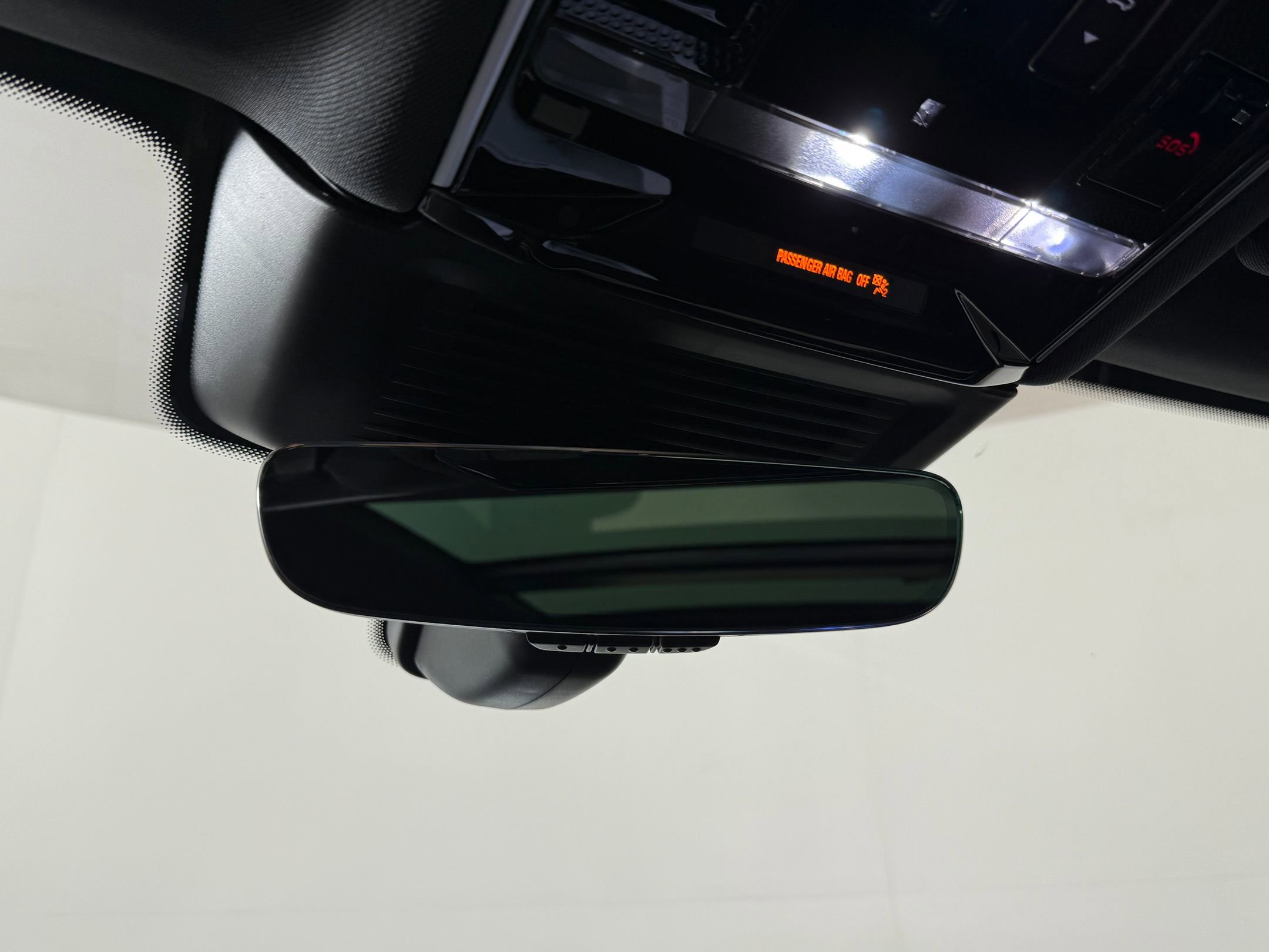 Used 2024 Land Rover Range Rover SE AWD/4WD image 18