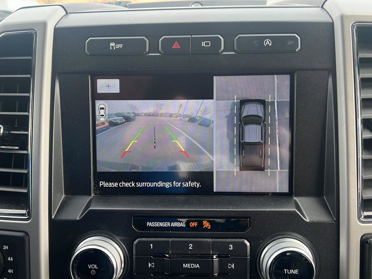 Used 2018 Ford F150 Lariat w/ Equipment Group 502A Luxury image 25