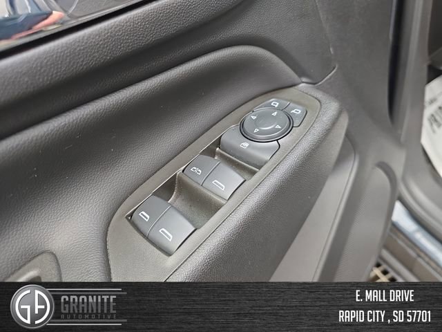 Used 2023 Chevrolet Equinox LT image 11