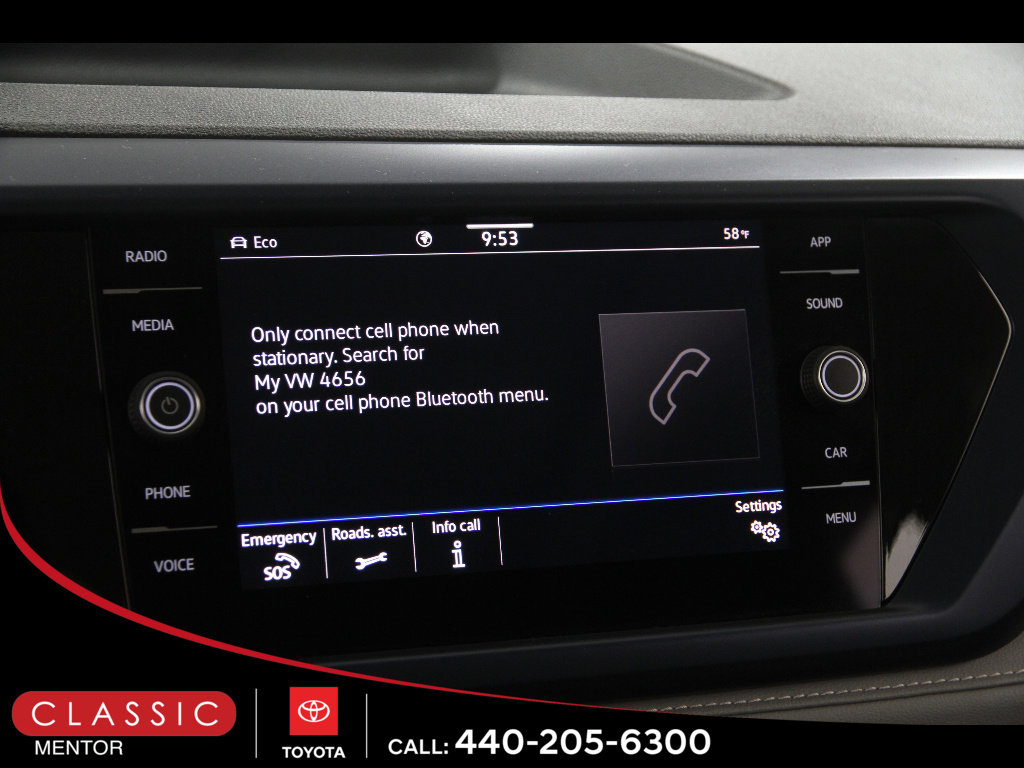 Used 2024 Volkswagen Taos SE image 12