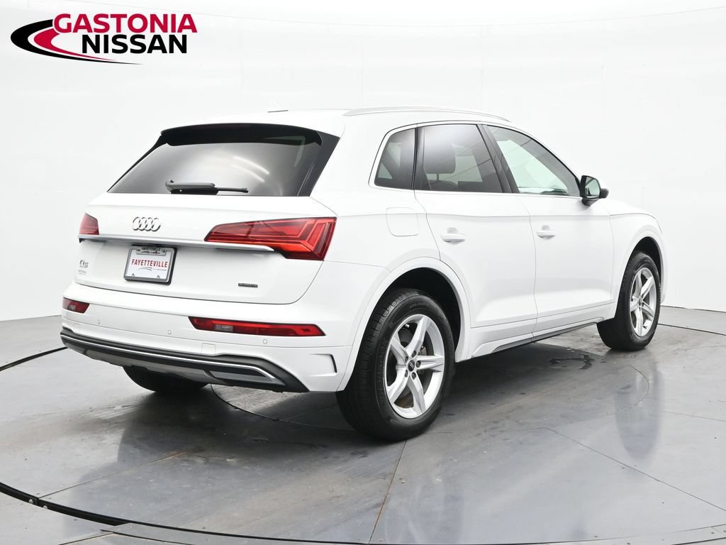 Used 2023 Audi Q5 2.0T Premium w/ Convenience Package AWD/4WD image 6