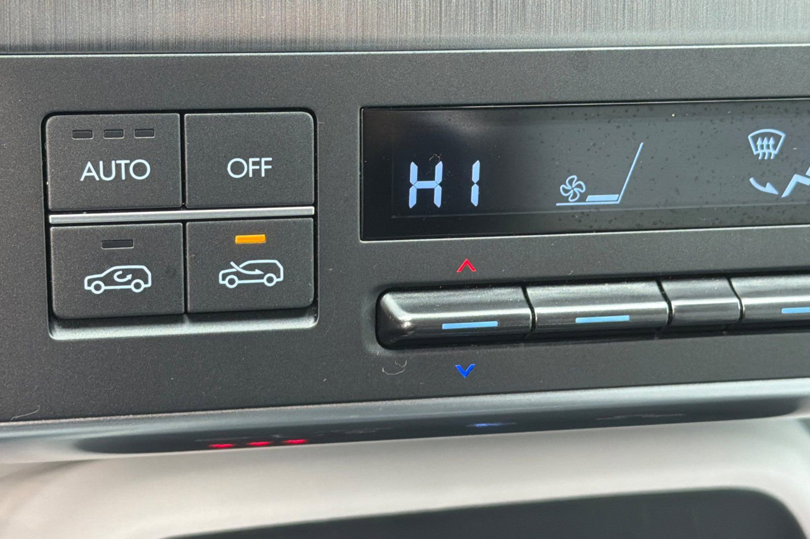 Used 2024 Hyundai Kona SEL image 28