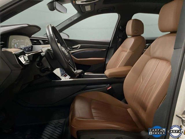 Used 2022 Audi e-tron Premium Plus w/ Premium Plus Package image 70