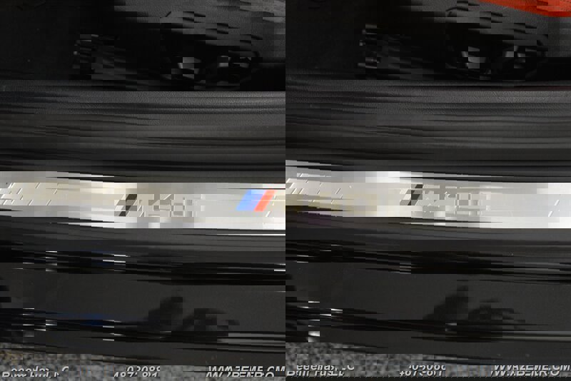 Used 2023 BMW Z4 M40i w/ Premium Package image 28