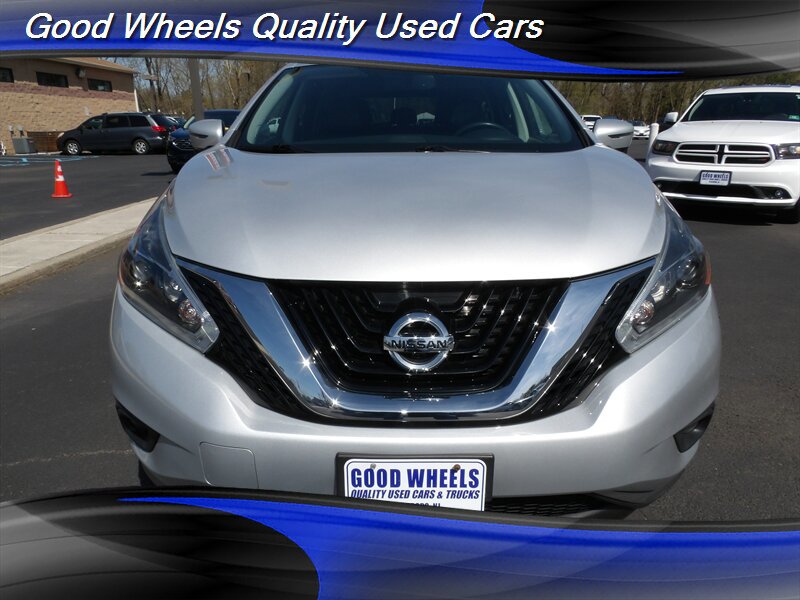 Used 2018 Nissan Murano SL w/ Moonroof Package image 2
