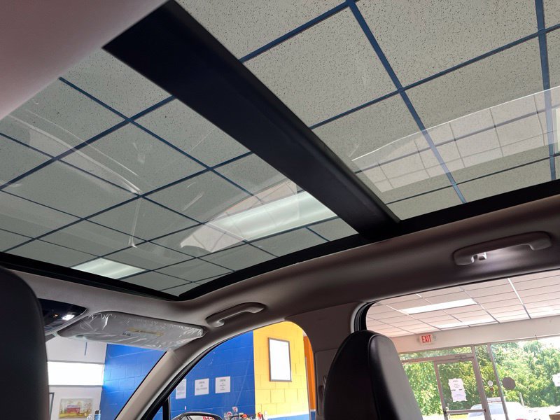 New 2026 Kia Sorento S w/ S Panoramic Sunroof Package FWD image 18
