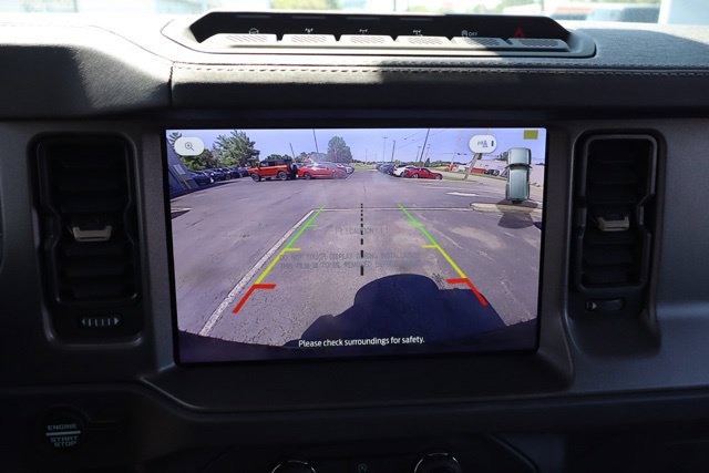 Used 2025 Ford Bronco Badlands w/ Sasquatch Package AWD/4WD image 3