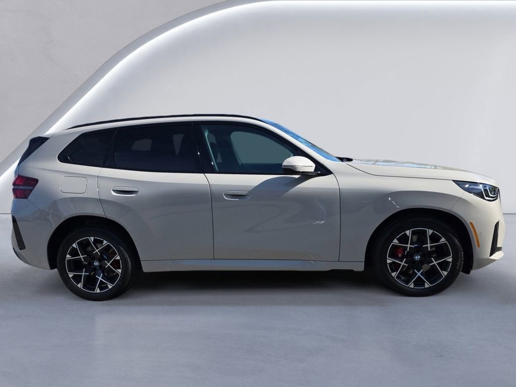 New 2026 BMW X3 xDrive30 image 3