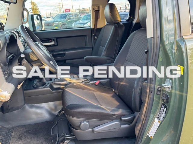 Used 2010 Toyota FJ Cruiser 4WD image 10