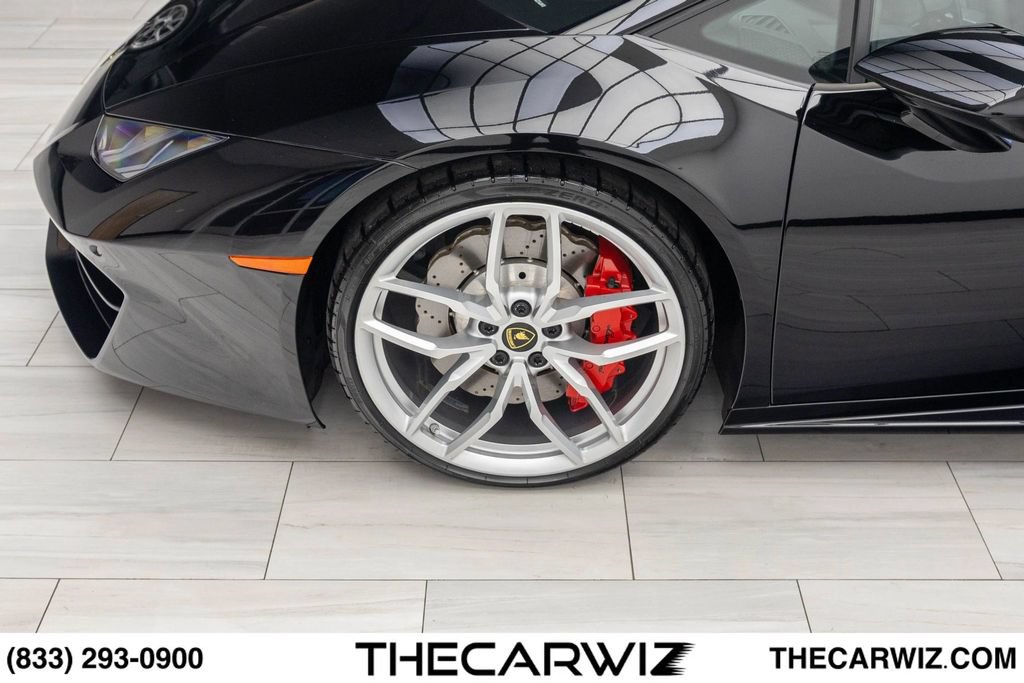 Used 2016 Lamborghini Huracan LP 580-2 RWD image 10