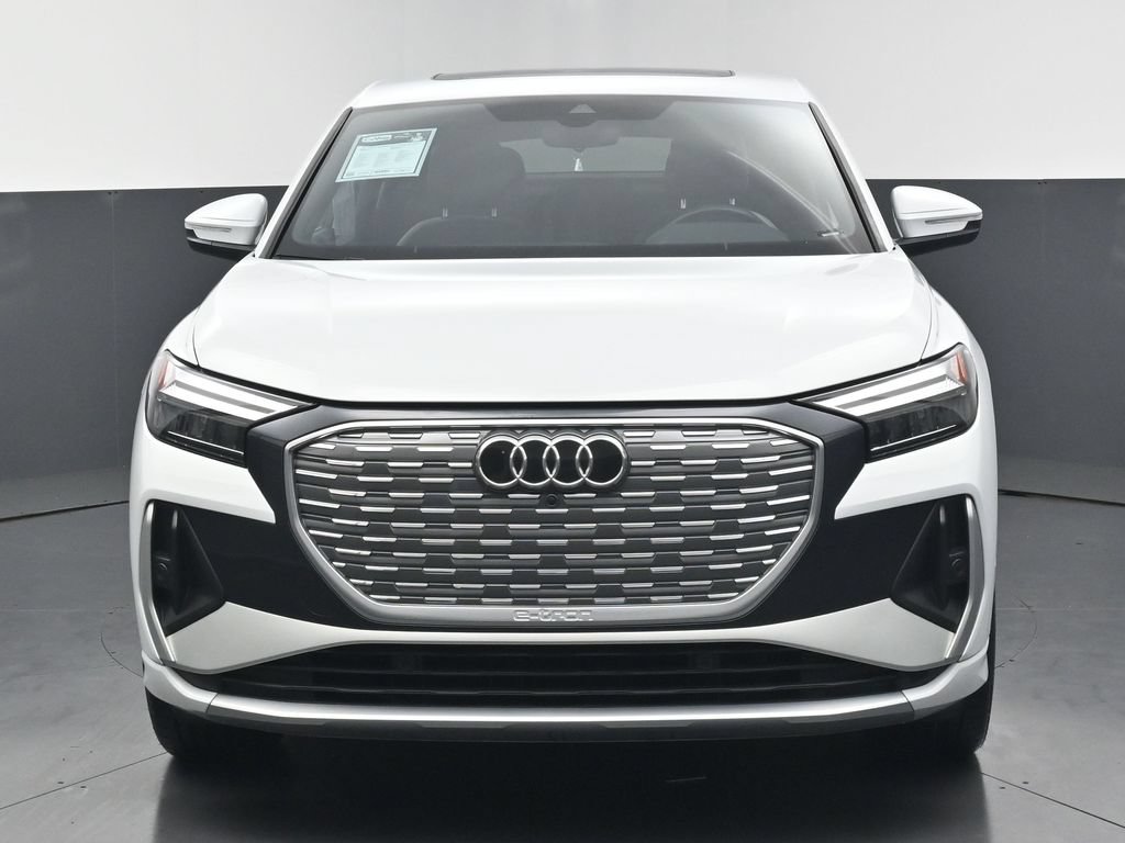 Used 2023 Audi Q4 e-tron Premium Plus AWD/4WD image 8