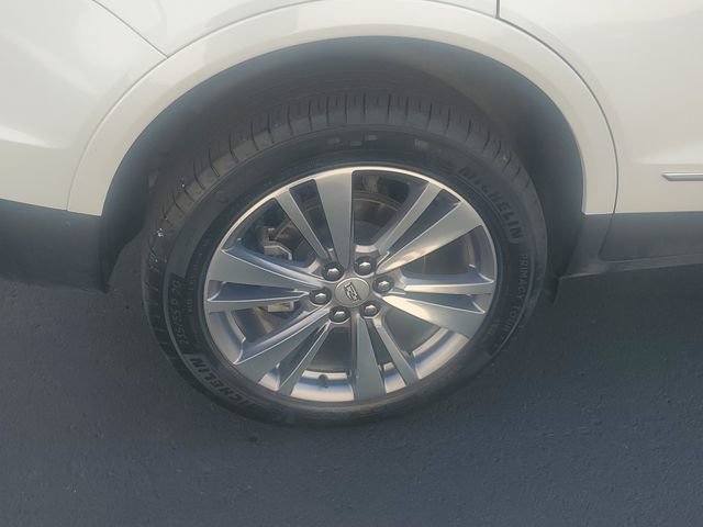 Certified 2025 Cadillac XT5 Premium Luxury w/ LPO, Floor Liner Package AWD/4WD image 6