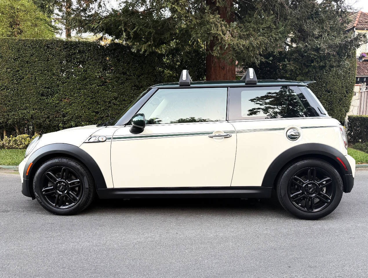 Used 2013 MINI Cooper S FWD image 5