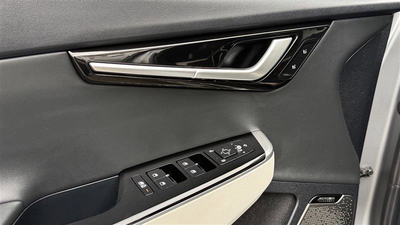 Used 2023 Kia EV6 GT-Line w/ GT-Line Suede Seat Package image 13