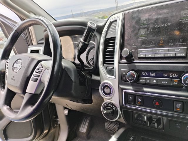 Used 2021 Nissan Titan SV w/ SV Convenience Package AWD/4WD image 14