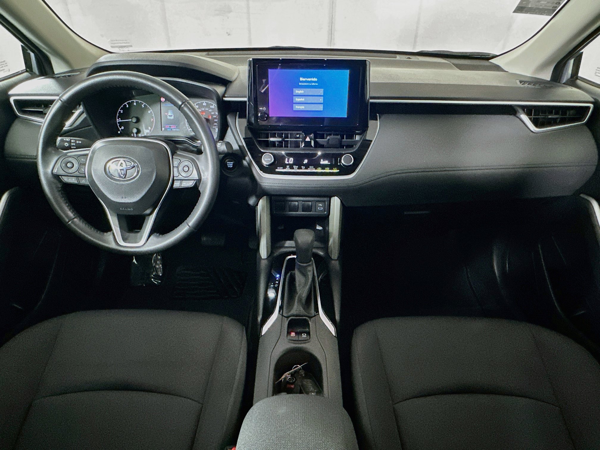 Certified 2024 Toyota Corolla Cross LE w/ Moonroof Package FWD image 27