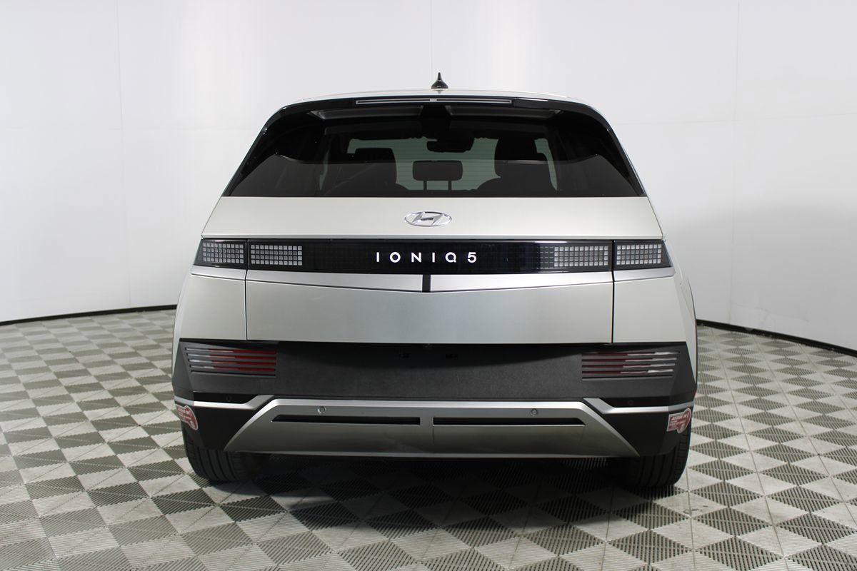 Used 2023 Hyundai Ioniq 5 SEL RWD image 36