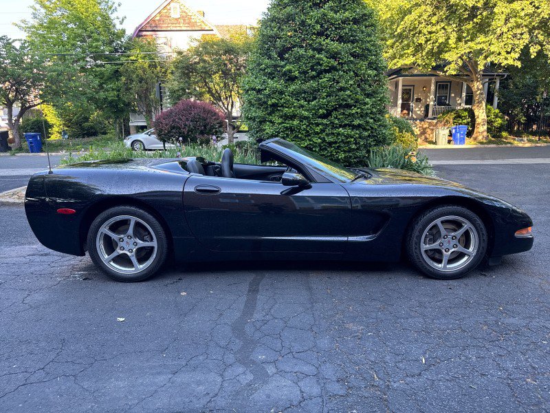 Used 2003 Chevrolet Corvette Convertible w/ Preferred Equipment Group1 RWD image 7